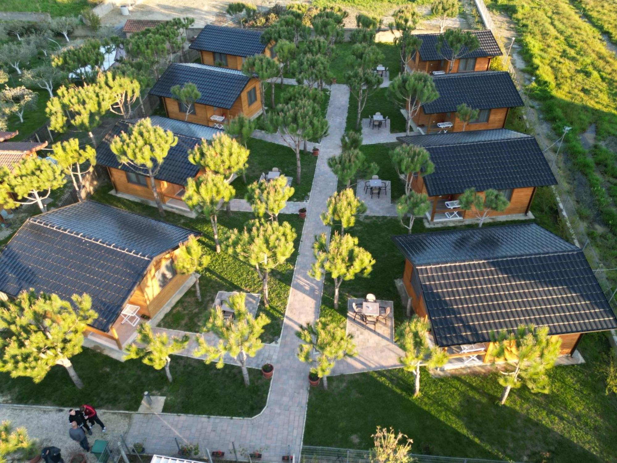 Villa Arda Qerret Esterno foto